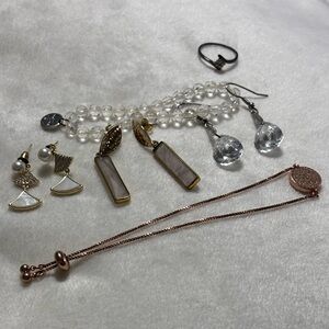 Set of 6 Jewelries mixed